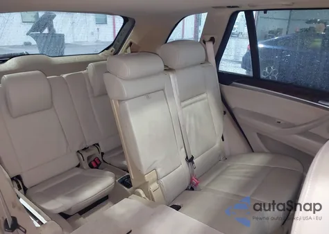 2008 BMW X5 3.0Si z USA, uszkodzony, nr VIN 5UXFE43558L000630